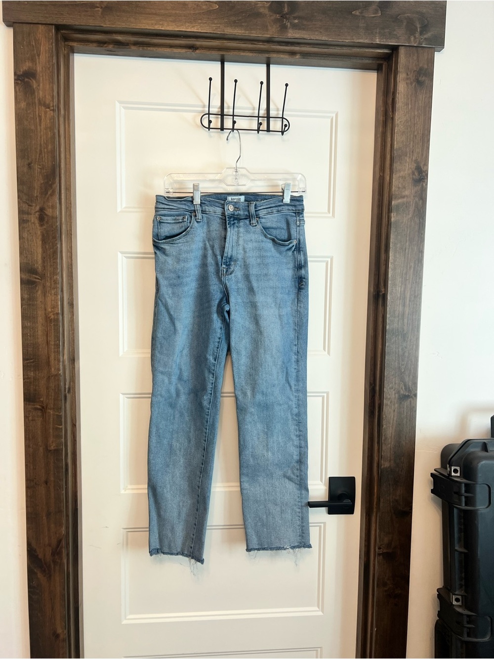 Kensie Vintage Luxe Light Blue Denim Jeans